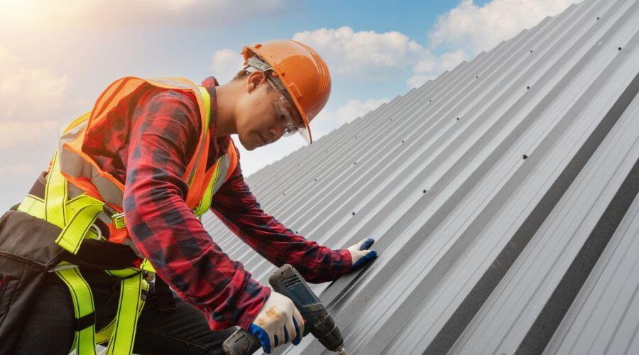 Owens Corning roofing contractor in Holton, KS